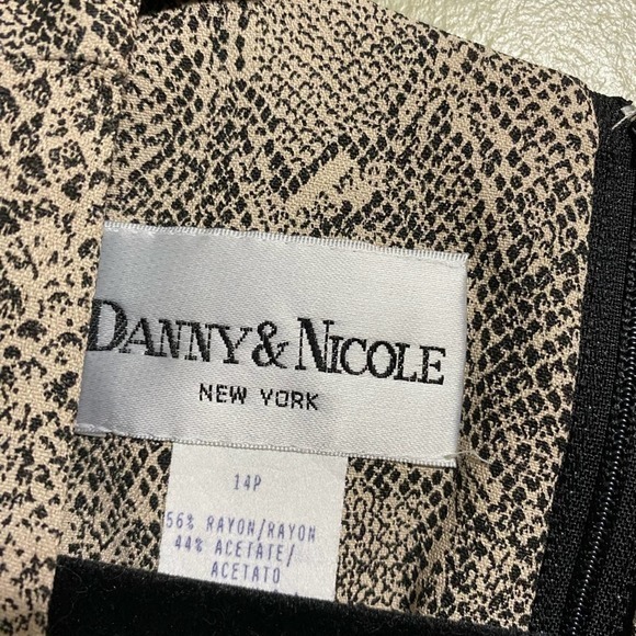 Danny & Nicole Snakeskin Dress, Size 12P - Picture 4 of 4